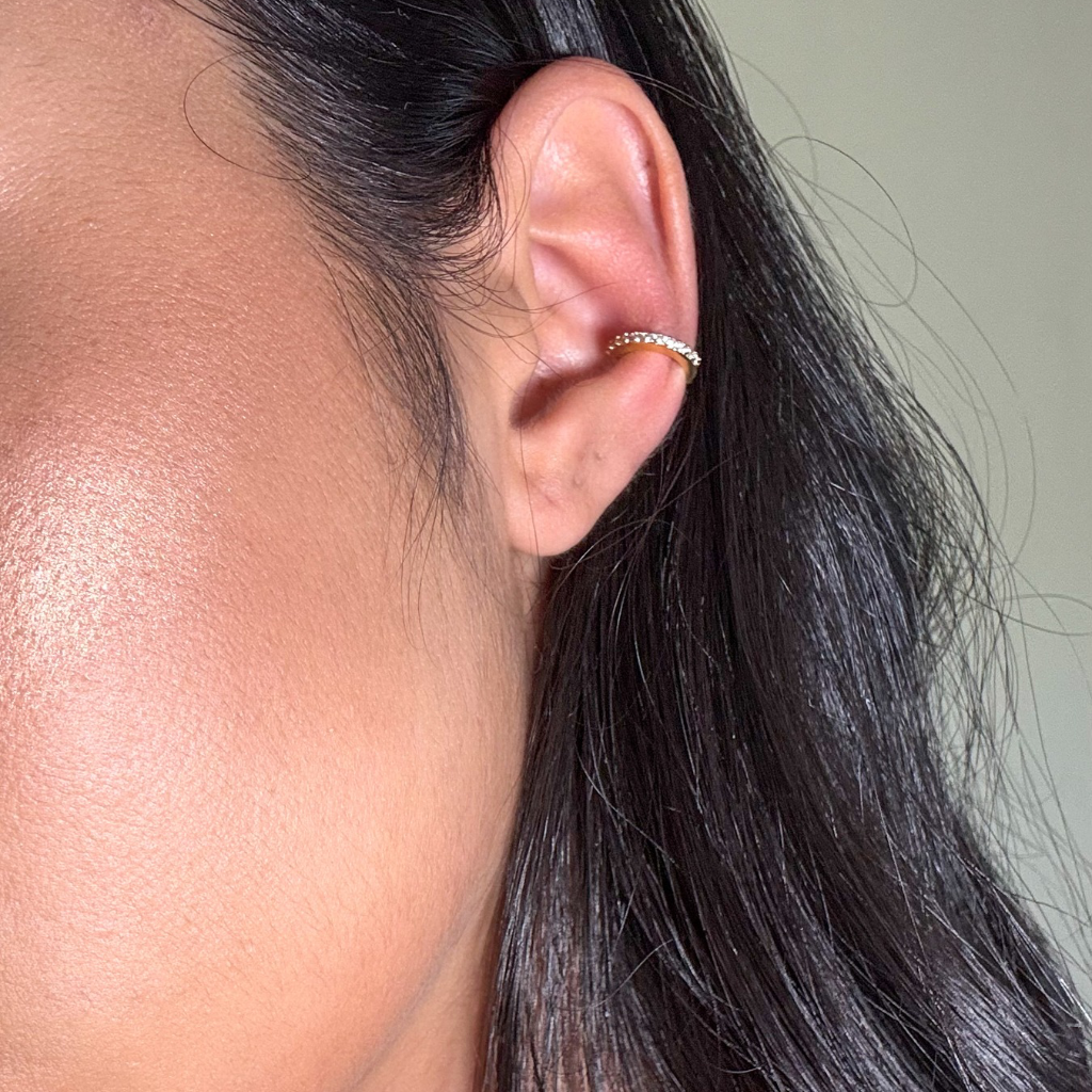 Piercing falso zircônias